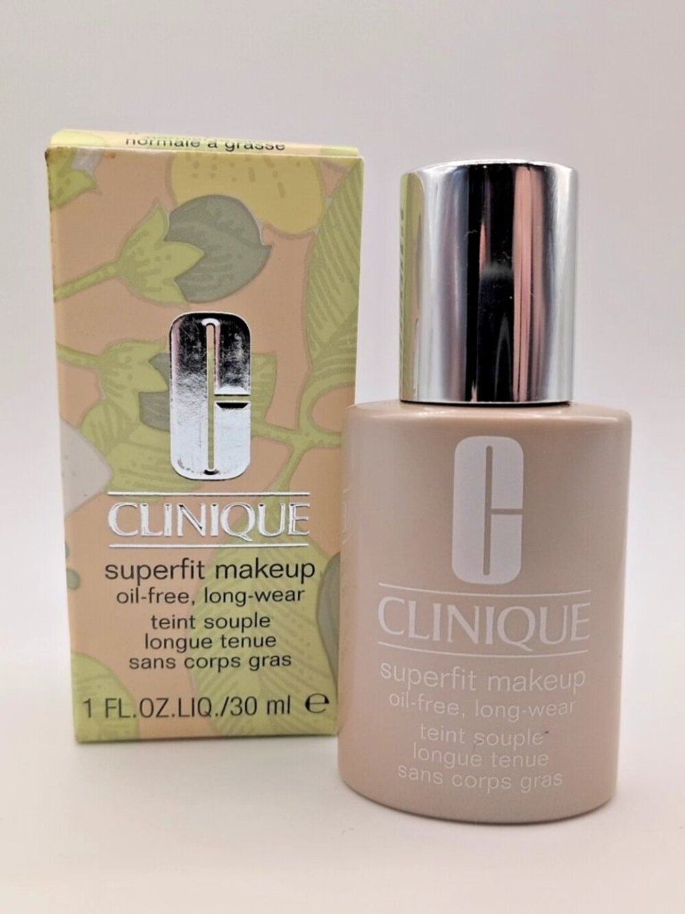 Clinique Superfit Makeup Full Size 1 oz DISCONTINUED NIB Choose Shade! - Picture 4 of 5
